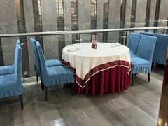 -方鼎食府