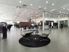 -奔驰利星行(北京花乡店)