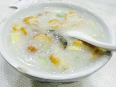 荔湾艇仔粥-银记肠粉店(赤岗店)