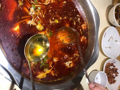 -味之溢美蛙仔姜兔·肥肠鱼•耗儿鱼(文星店)