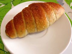 青酱黄油卷-小飞象面包公社(珠江路金鹰店)