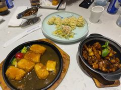 -峨嵋小镇·川菜(勒泰中心店)