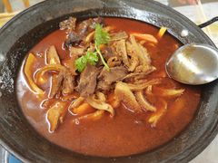 -霄汉牛三鲜湖北砂锅菜(万松园2店)