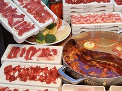 -来龍儿鲜切牛肉自助老火锅