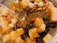 糍粑冰粉-串妹花式冰粉(乐山总店)
