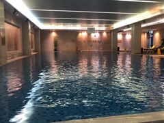 -天津京基皇冠假日酒店