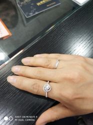 -威德钻石-克拉钻大本营(南京东路店)