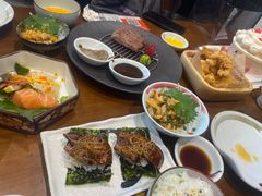 -8PINTS八品脱·日料·烧鸟·精酿小酒馆(莘庄店)