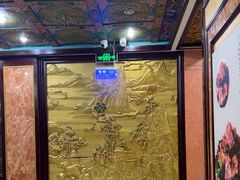 -皇宫大酒店