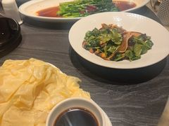 -梁家大院•农家菜(昆山会展中心店)