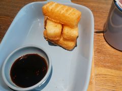 -蜜桃餐厅·伴山(湖滨商业街店)