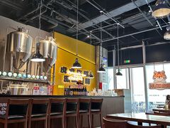 -HUZI虎滋精酿餐吧(京西大悦城店)
