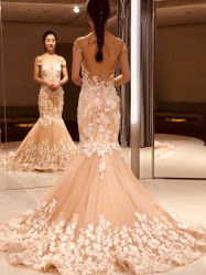 点击看大图 -GRACE KELLY婚纱与礼服(北京店)