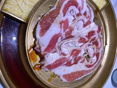 -猪啊牛呀羊啊铜盘烤肉(正大广场店)