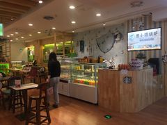 -新华书店(泉城路店)