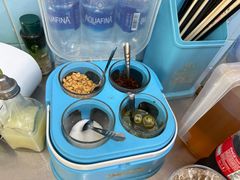 -榮泰米粉湯(Left Shop)