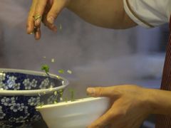 -马德元纯汤牛肉面(太奥广场店)