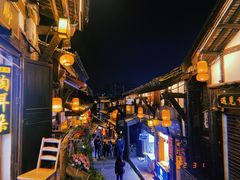 -磁器口古镇