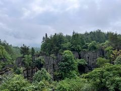 -梭布垭石林景区