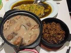 -楚山晓·湖北菜(武汉光谷K11店)