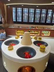 -奈尔宝·国风主题儿童乐园·亲子餐厅(豫园商城店)