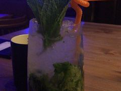 -临界音乐酒馆·小龙虾·江湖菜(华熙LIVE·鱼洞店)