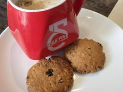 -HIGH FIVE哈福手工汉堡(桂林路店)