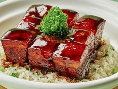 红烧肉焖饭-新白鹿餐厅(城西银泰城店)