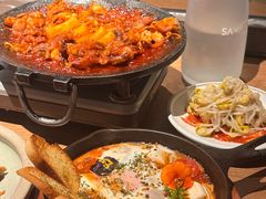 牛魔王大战八爪鱼-双门洞·森系料理(体育西店)