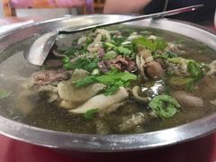 -谢老五跷脚牛肉·非遗传承店