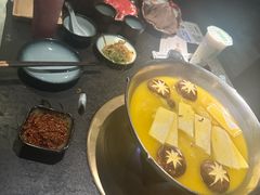 -湊湊火锅·茶憩(新中关购物中心店)