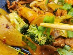 -醉人椒麻辣香锅(王府井喜悦店)