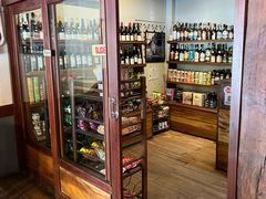 -Le Banneton Café French Bakery