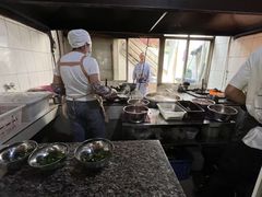 -正宗杨记普洱酸醋米线(总店)