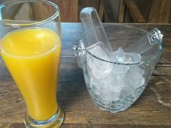 橙汁-HIGH FIVE哈福手工汉堡(桂林路店)