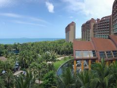 -三亚湾海居铂尔曼度假酒店