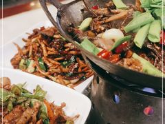 -嘉丰湘菜馆(芳群园店)