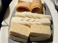 -尚尚仙·酸汤猪手·猪肚鸡火锅(华联万柳购物中心店)