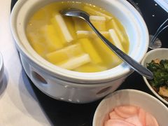 -黔蘑菇四季餐厅(观山湖店)