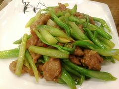 芥兰牛肉-老回回饺子馆(海洋馆店)