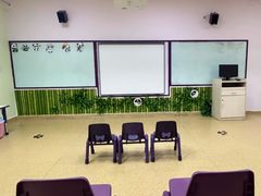 -瑞思少儿中心·少儿英语素养启蒙(勒泰直营校区)