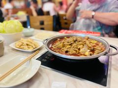 -彭记铁锅肥肠(东四总店)