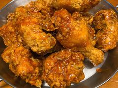 -BHC炸鸡(明洞总店)
