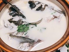 千岛湖鱼头-千岛湖小鱼儿·淳安匠心农家菜