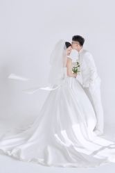 -卡米拉婚纱摄影工作室(金汇广场店)