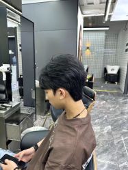 -藤野造型•烫染专业店