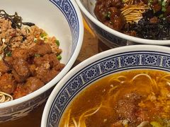 -沪西老弄堂面馆(定西路店)