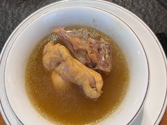 -阿山卓·野生菌火锅·纳西火塘烤肉