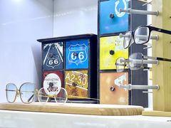 -三叶眼镜城·好视力眼镜店