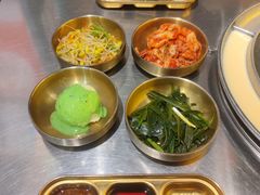 -釜山火炉·海鲜烤肉(紫藤路店)